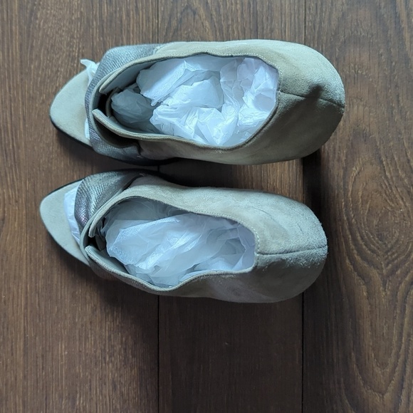 HP. Alexander Wang Peep Toe Pumps - Picture 8 of 16